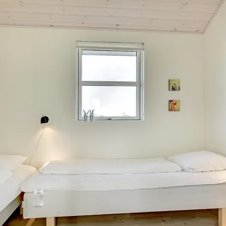 Holiday home Dimka - 300m From The Sea In Nw Jutland By Interhome Hjorring